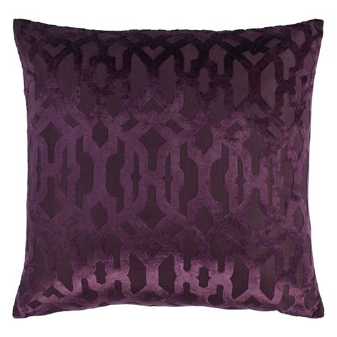 At <strong>Z Gallerie</strong>, we offer an exquisite collection of <strong>decorative pillows</strong> that effortlessly elevate the ambiance of any room. . Z gallerie throw pillows